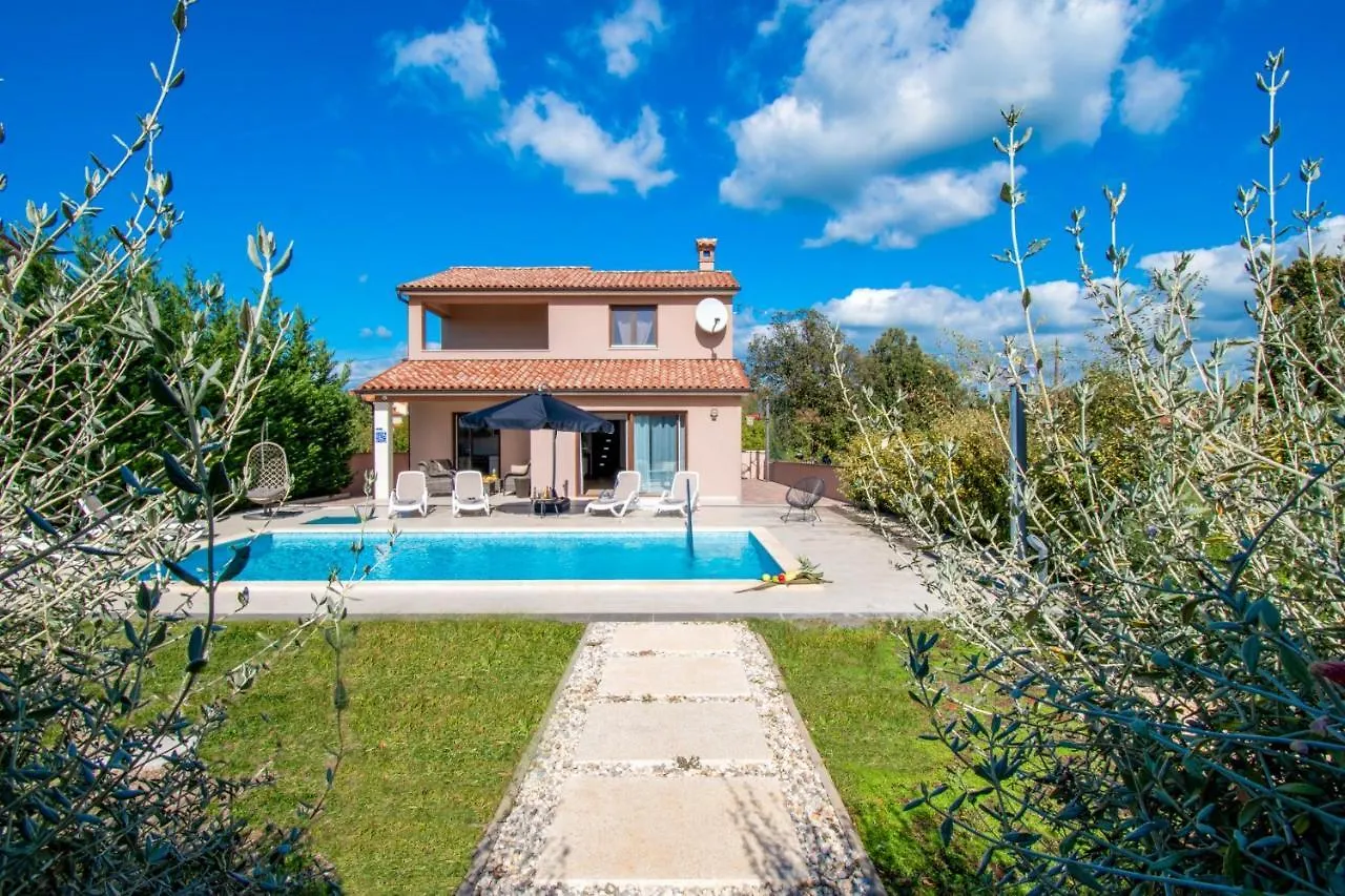 Villa Moki Mit Privatem Beheizbarem Pool Pula